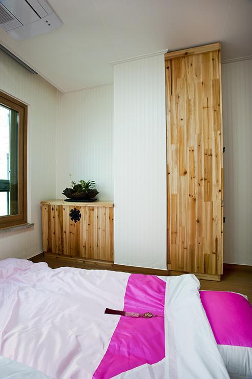 Myeongdong Ecohouse 2*