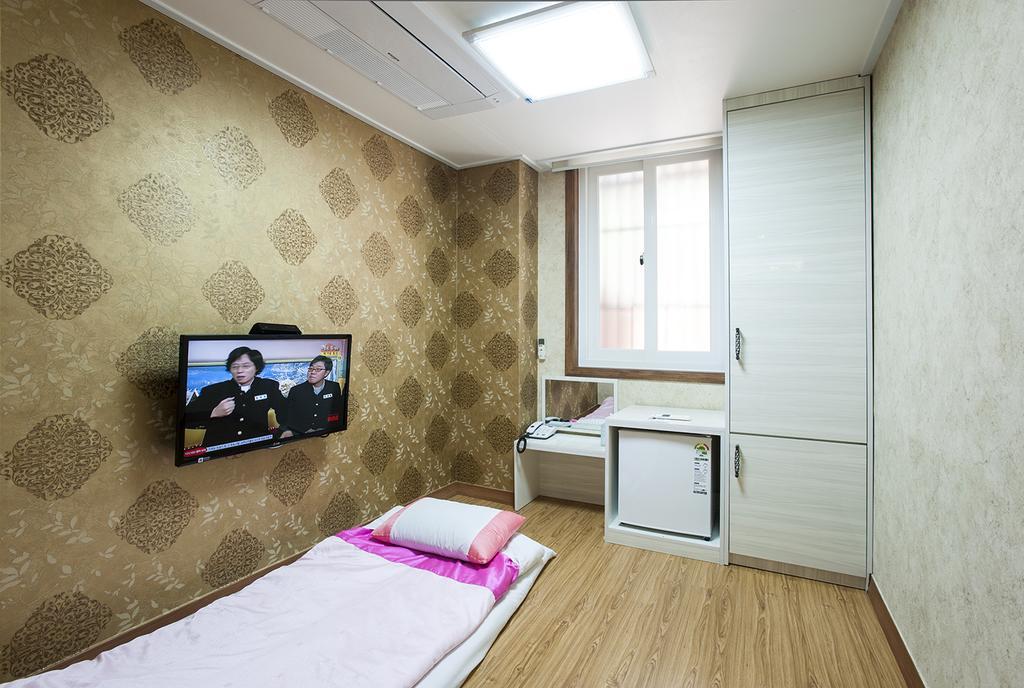 Myeongdong Ecohouse Guest house 2*